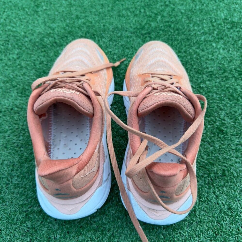 HOKA ONE ONE ARAHI 6 - Women’s Running Shoes - SIZE 6.5B - Picture 9 of 10